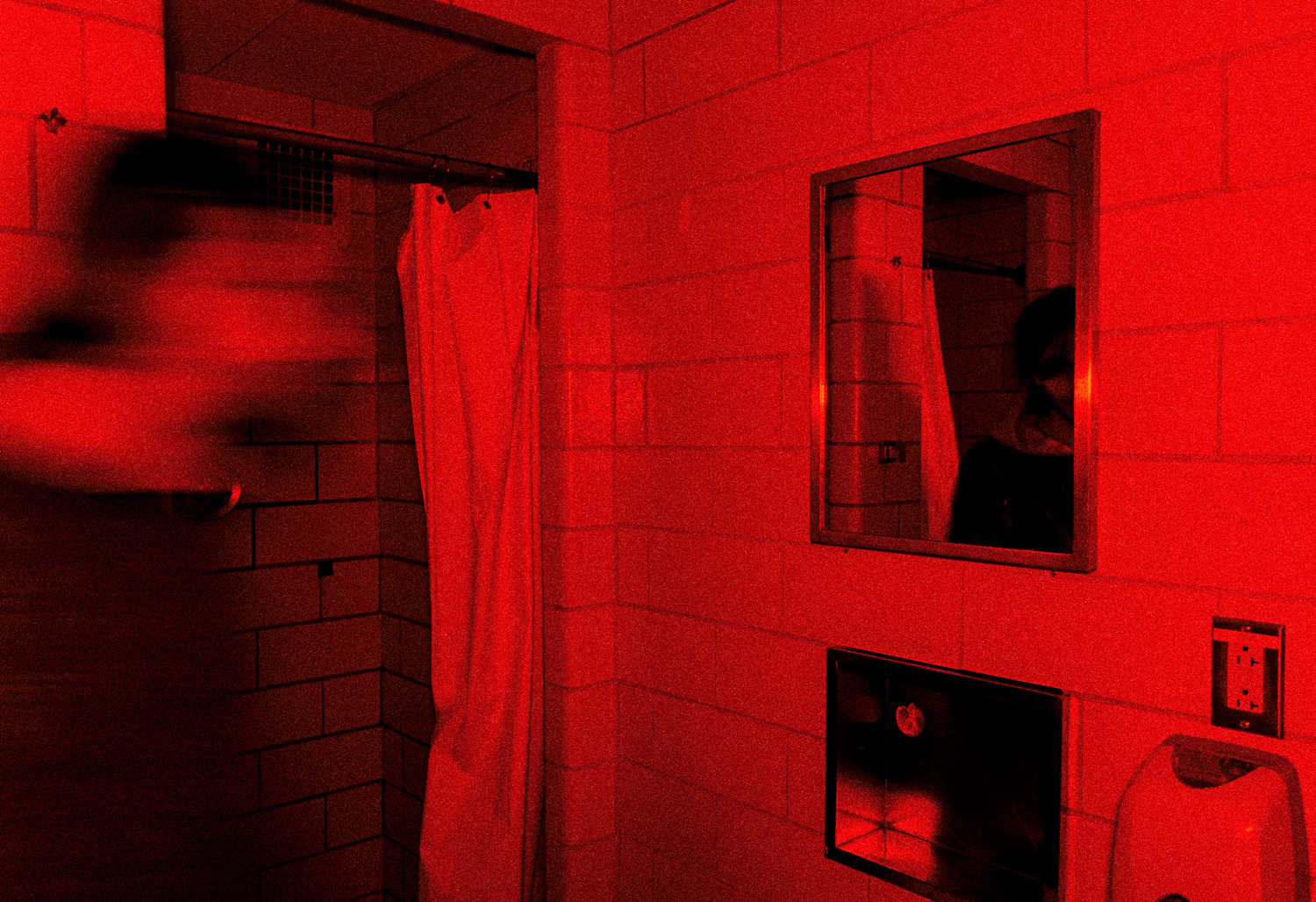 Red- Color Study, image 9